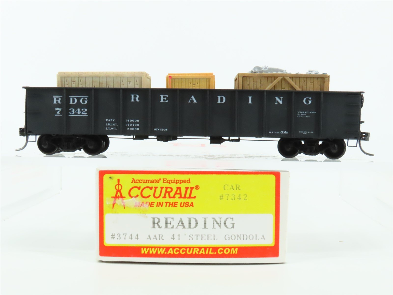 HO Scale Accurail 3744 Reading 41' Gondola Car #7342 w/ Custom Load