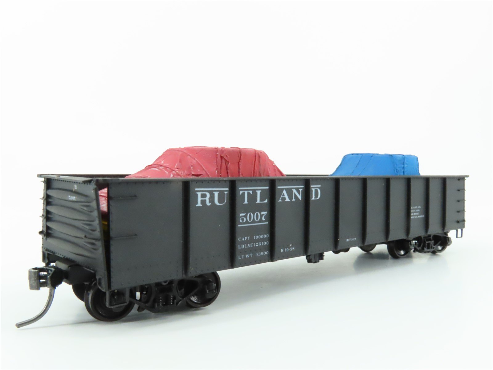 HO Scale Accurail RUT Rutland 41' Gondola Car #5007 w/Custom Covered Load