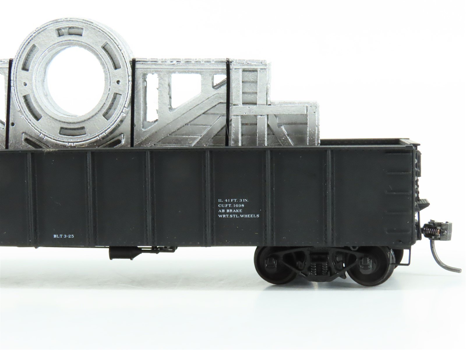 HO Scale Accurail 3748 RUT Rutland 41' Gondola Car #5013 w/Custom Metal Load