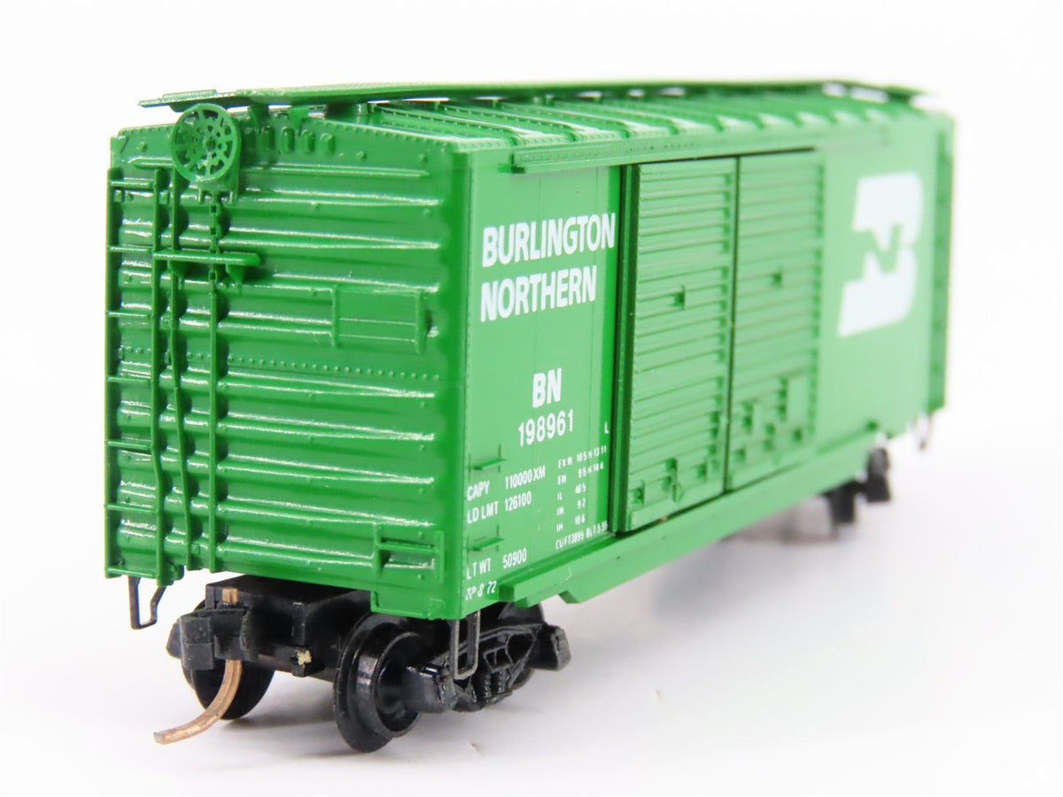 N Scale Kadee Micro-Trains MTL 23080 BN Burlington Northern 40&#39; Box Car #198961