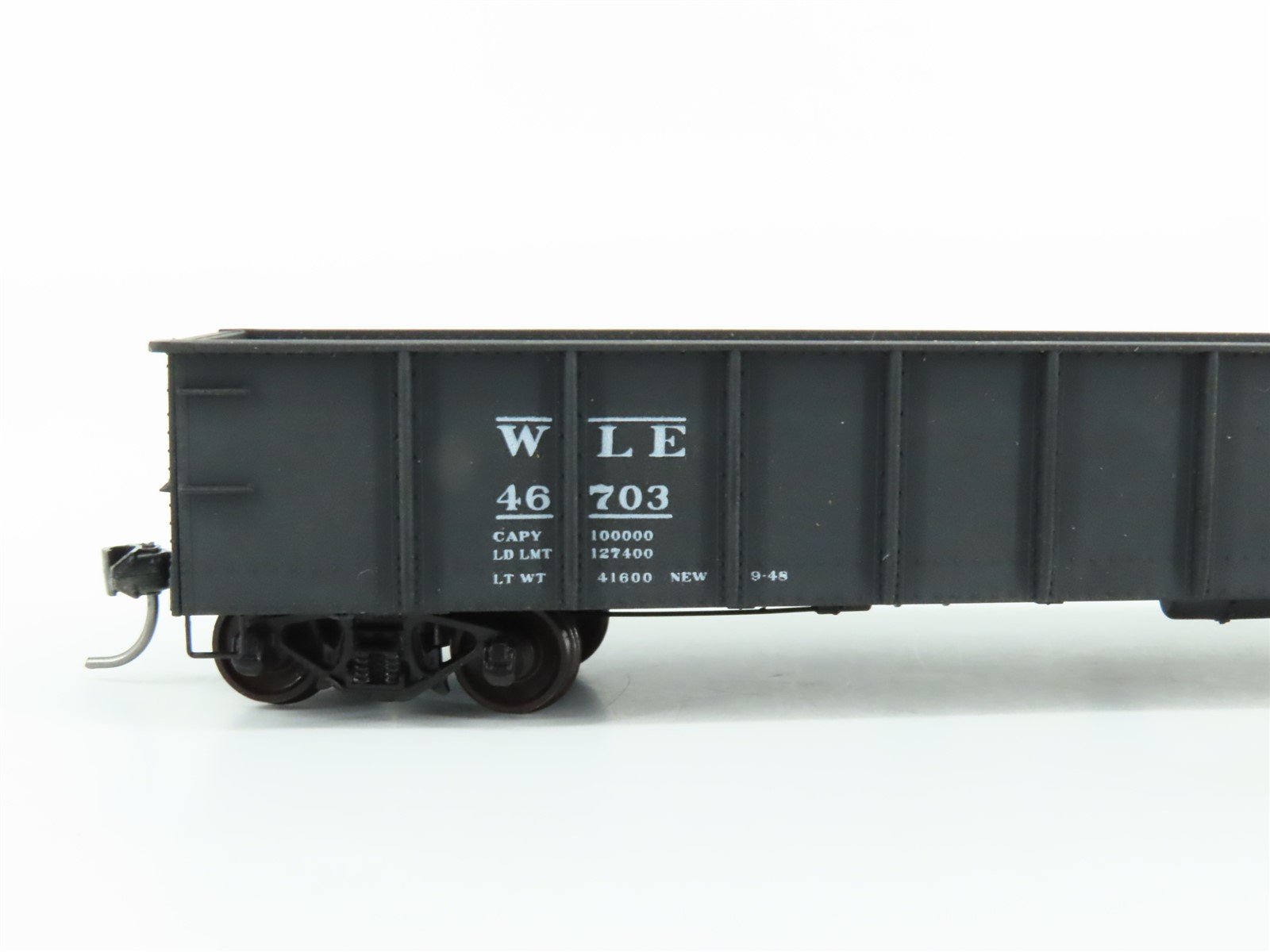 HO Scale Accurail 3733.1 W&LE Railway 41' Gondola #46703 w/Custom Load