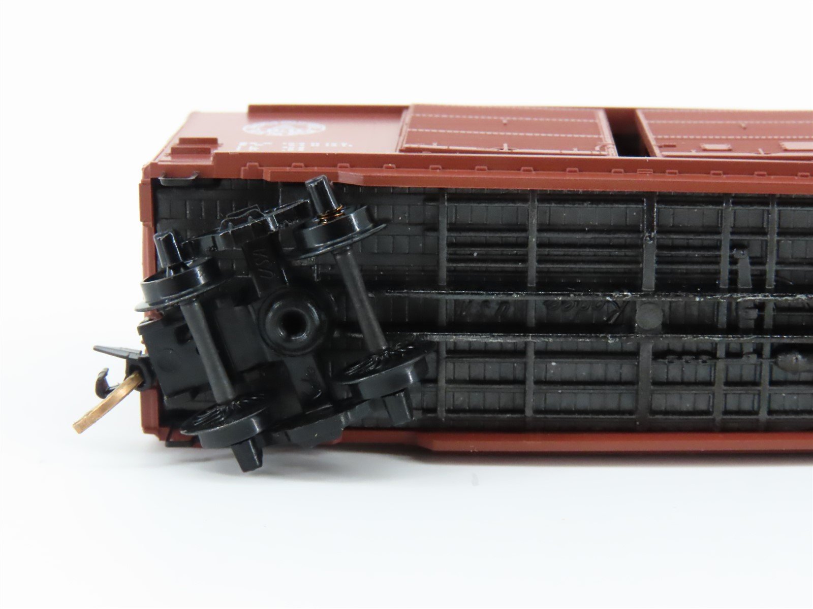 N Scale Kadee Micro-Trains MTL 23040 B&O Baltimore & Ohio 40' Box Car #298897