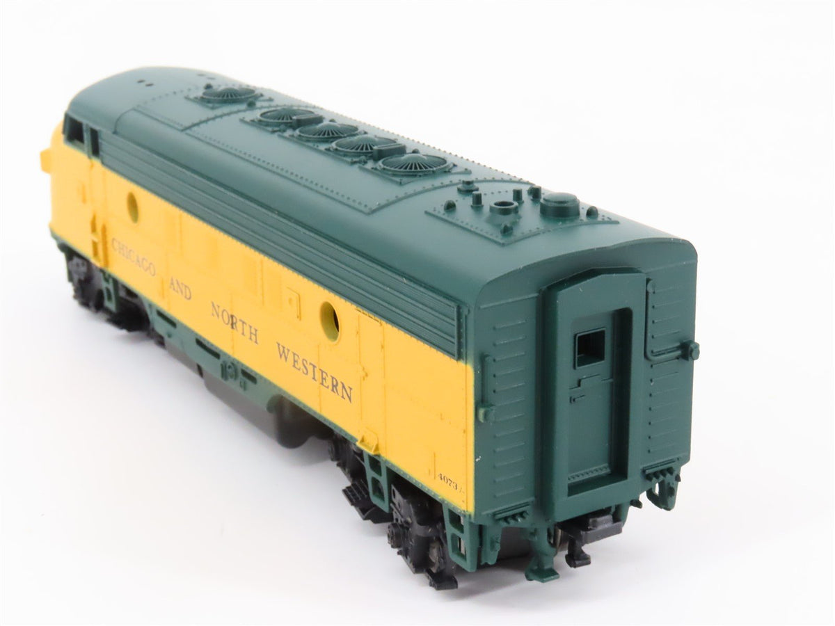 HO Scale Athearn 3231 CNW Chicago &amp; North Western EMD F7A Diesel #4073A