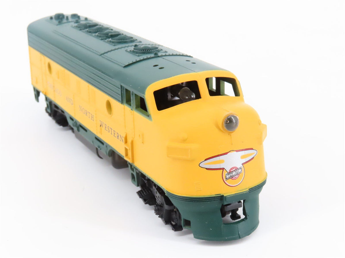 HO Scale Athearn 3231 CNW Chicago &amp; North Western EMD F7A Diesel #4073A