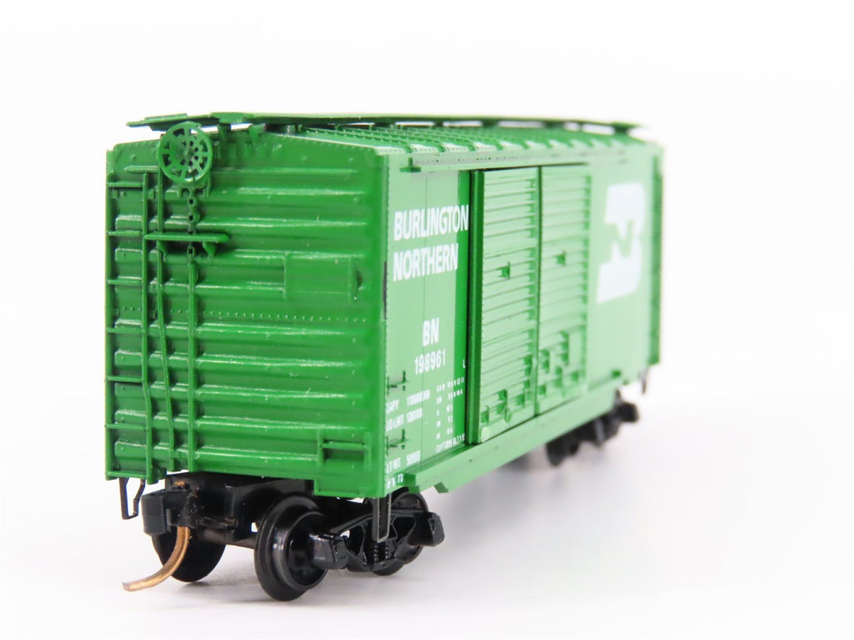 N Scale Kadee Micro-Trains MTL 23080 BN Burlington Northern 40&#39; Box Car #198961