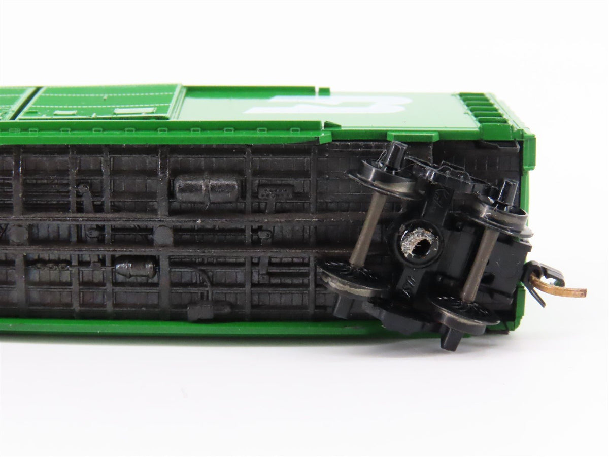 N Scale Kadee Micro-Trains MTL 23080 BN Burlington Northern 40&#39; Box Car #198961