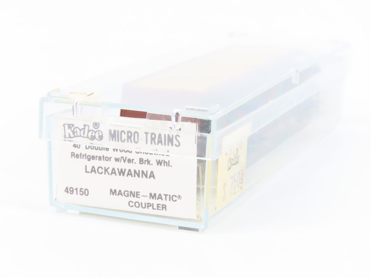 N Scale Kadee Micro-Trains MTL 49150 DL&amp;W Lackawanna Railroad 40&#39; Reefer #7000