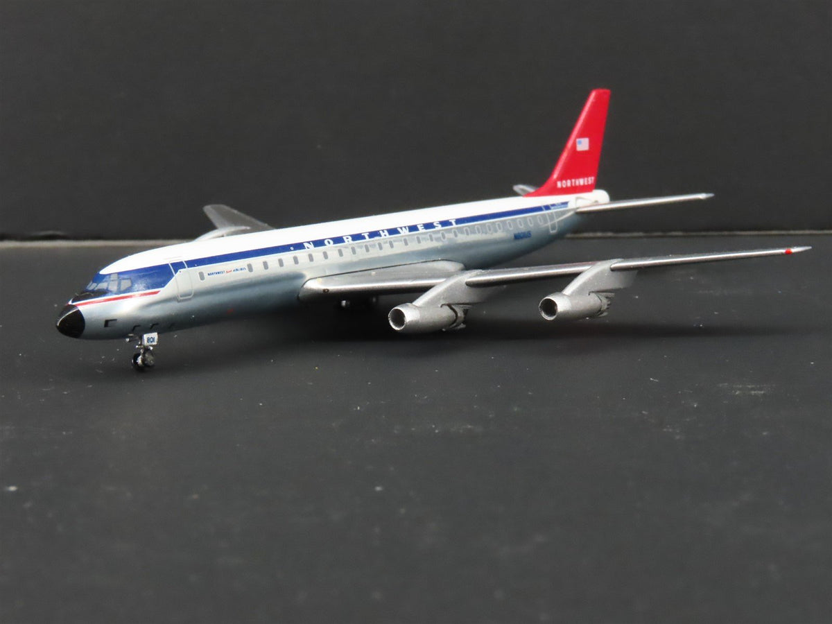 1:400 Scale Aero Classics Die-Cast Northwest McDonnell Douglas DC-8-32 Aircraft