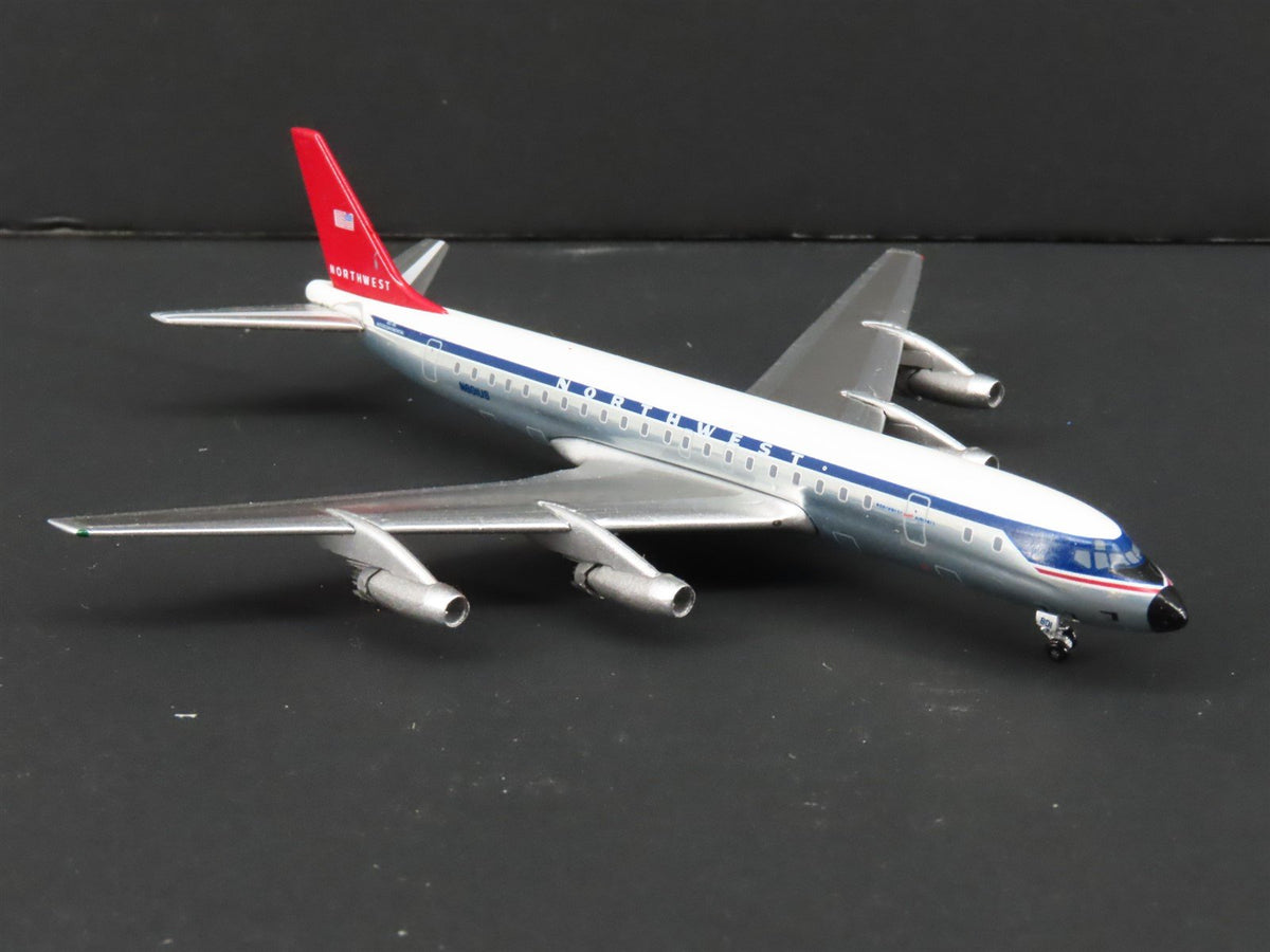 1:400 Scale Aero Classics Die-Cast Northwest McDonnell Douglas DC-8-32 Aircraft