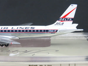 1:400 Aero Classics Die-Cast Delta McDonnell Douglas DC-8-10 Aircraft N801E