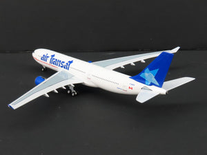1:400 Scale Aero Classics Baby-Bus Die-Cast Air Transat A330-243 Airbus C-GGTS