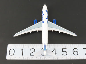 1:400 Scale Aero Classics Baby-Bus Die-Cast Air Transat A330-243 Airbus C-GGTS