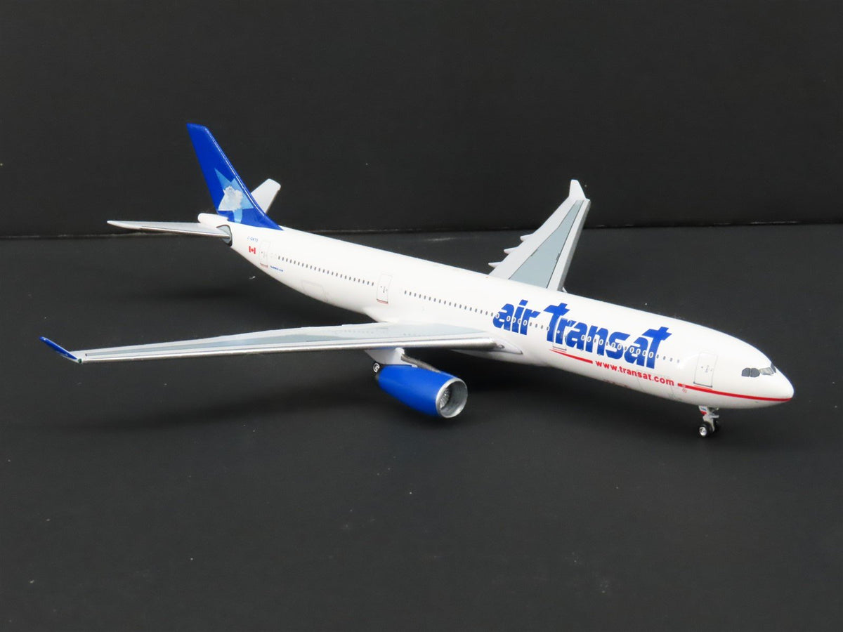 1:400 Scale Aero Classics Baby-Bus Die-Cast Air Transat A330-342 Airbus C-GKTS