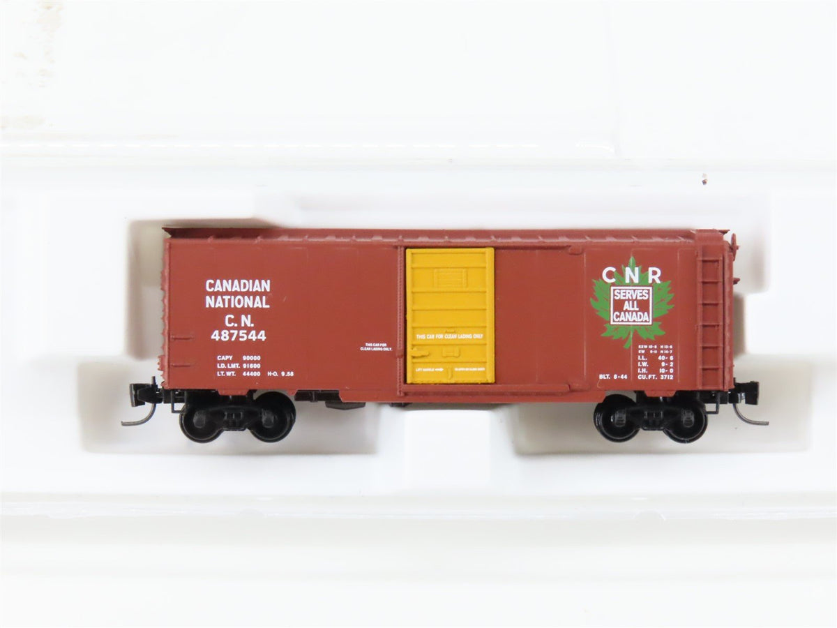 Z Micro-Trains MTL 14119-2 CN Canadian National 40&#39; Single Door Box Car #487544