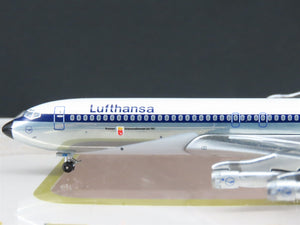 1:400 Scale Aero Classics Die-Cast Lufthansa Boeing B-707-330B Aircraft D-ABUM