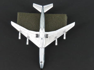 1:400 Scale Aero Classics Die-Cast Lufthansa Boeing B-707-330B Aircraft D-ABUM