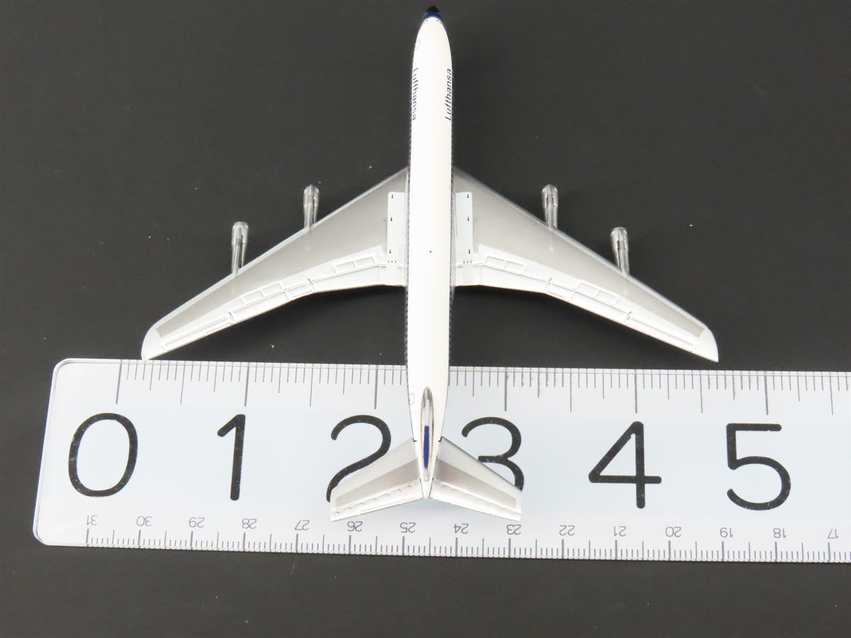 1:400 Scale Aero Classics Die-Cast Lufthansa Boeing B-707-330B Aircraft D-ABUM