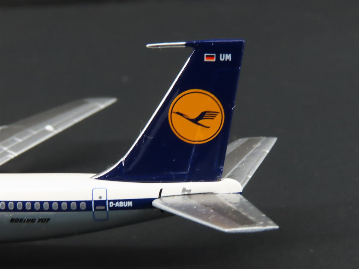 1:400 Scale Aero Classics Die-Cast Lufthansa Boeing B-707-330B Aircraft D-ABUM