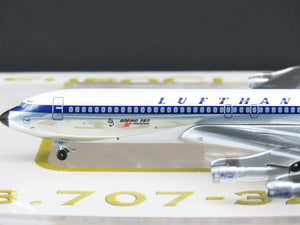 1:400 Scale Aero Classics Die-Cast Lufthansa Boeing B-707-330B Aircraft D-ABOX