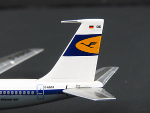 1:400 Scale Aero Classics Die-Cast Lufthansa Boeing B-707-330B Aircraft D-ABOX