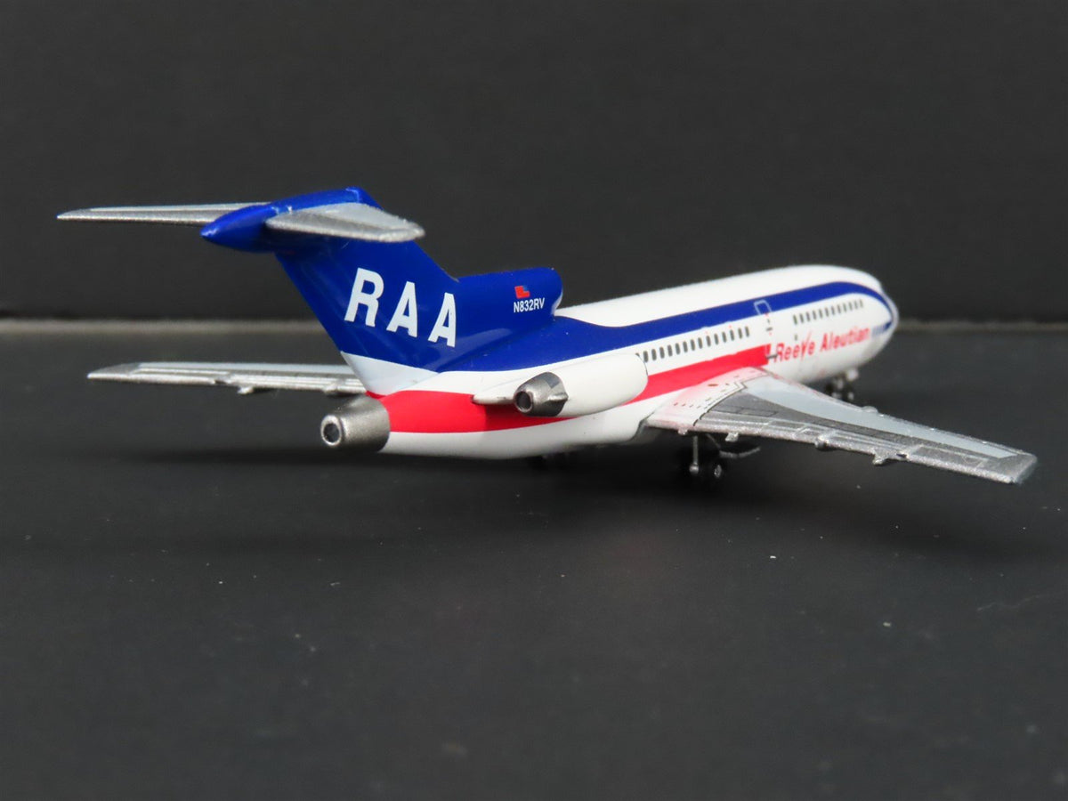 1:400 Aero Classics Die-Cast RAA Reeve Aleutian Boeing B-727-22C Aircraft N832RV