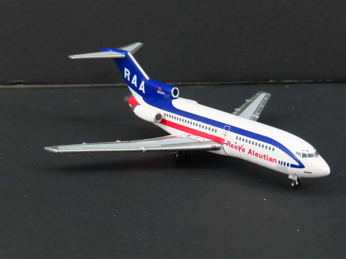 1:400 Aero Classics Die-Cast RAA Reeve Aleutian Boeing B-727-22C Aircraft N832RV