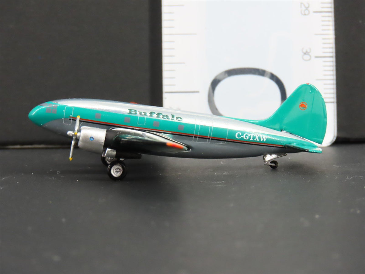 1:400 Aero Classics Die-Cast Buffalo Airways Curtiss C-46A-CU Aircraft C-GTXW