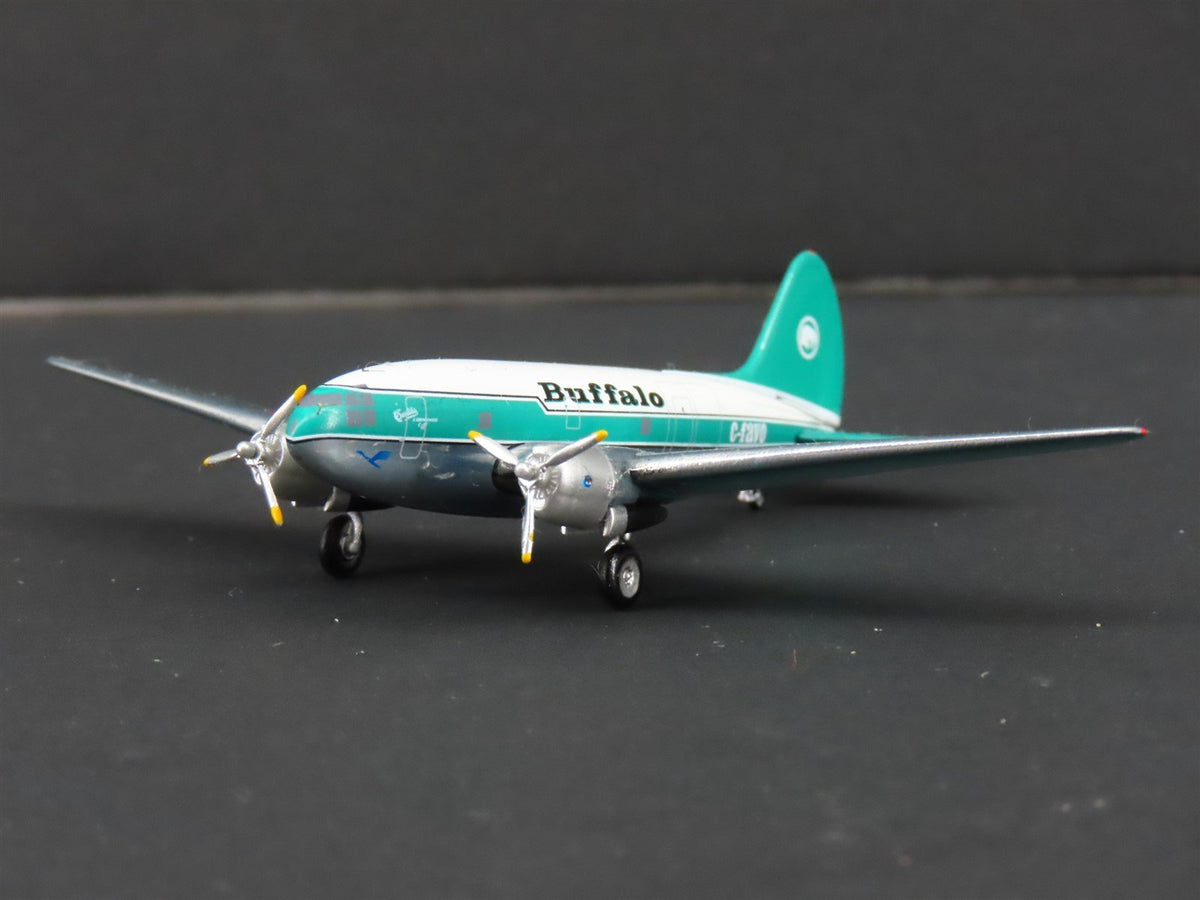 1:400 Aero Classics Die-Cast Buffalo Airways Curtiss C-46D-CU Aircraft C-FAVO