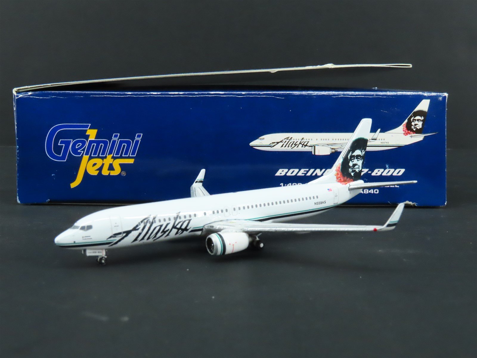 1:400 Gemini Jets GJASA840 Die-Cast Alaska Air Boeing 737-800 Airliner N557AS