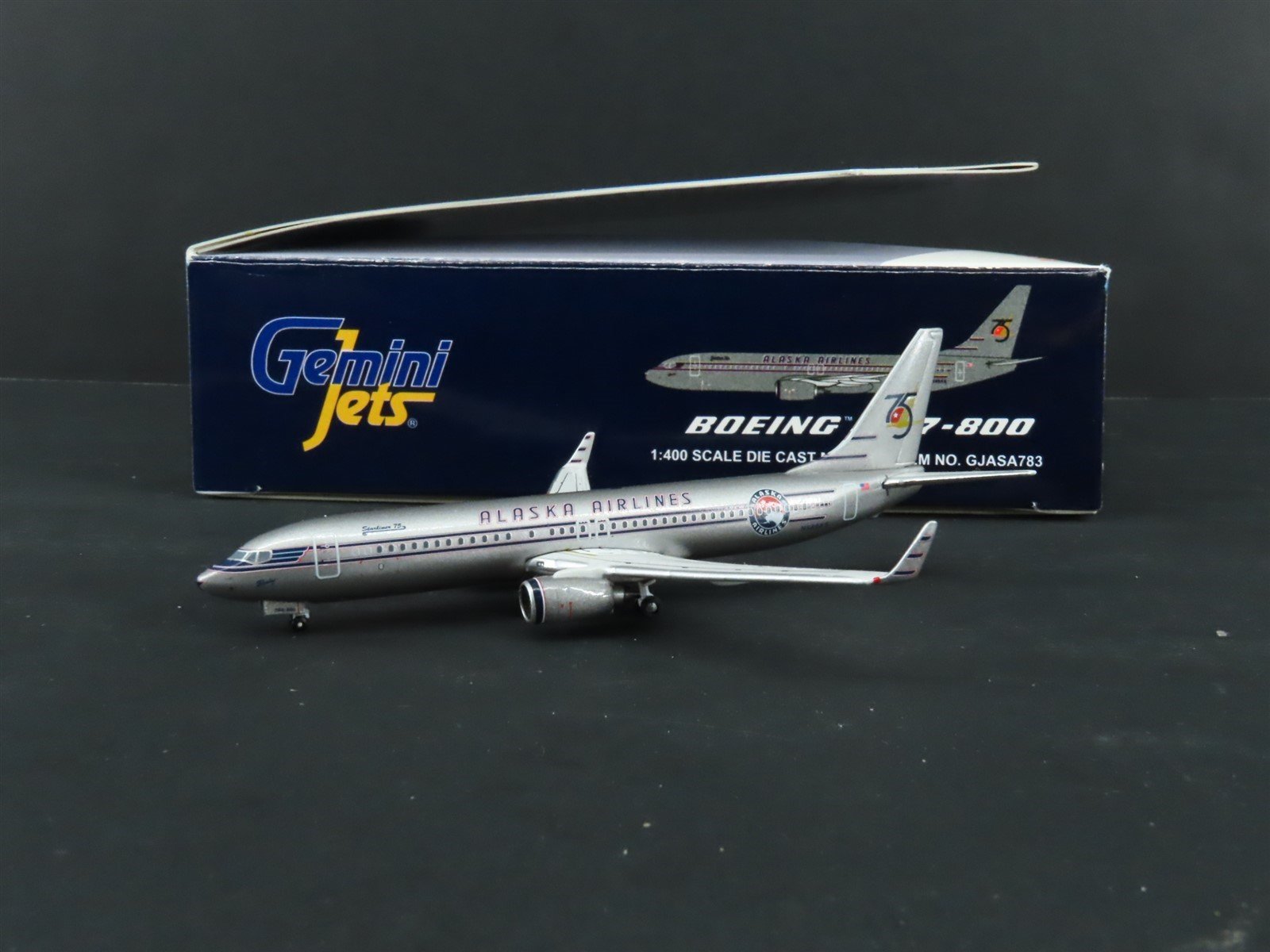 1:400 Gemini Jets GJASA783 Alaska Air 75th Anniversary Boeing 737-800 N569AS