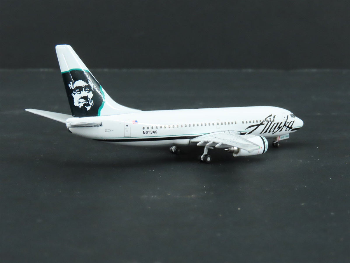 1:400 Gemini Jets GJASA381 Die-Cast Alaska Air Boeing 737-790 Airliner N613AS