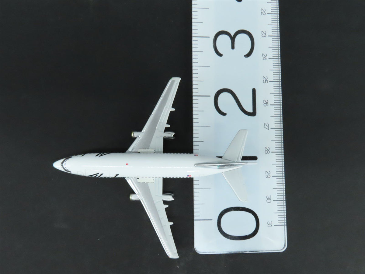 1:400 Gemini Jets GJASA243A Die-Cast Alaska Air Boeing 737-200 Airliner N730AS