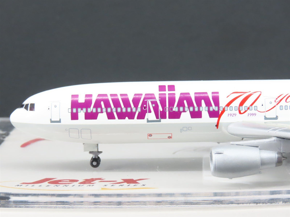 1:400 Scale Jet-X JX021 Die-Cast Hawaiian 70 Years DC-10-30 Aircraft N68060