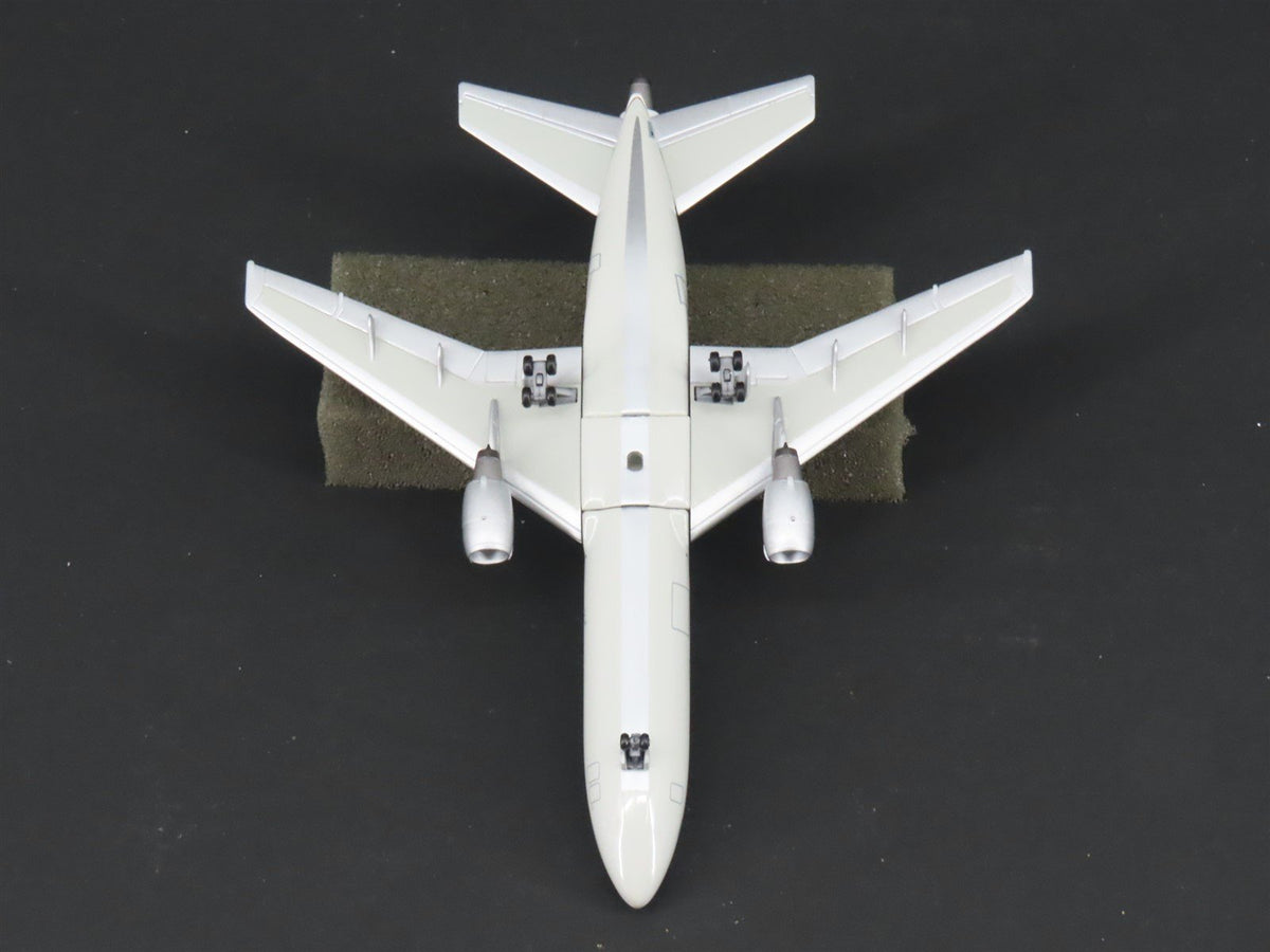1:400 Dragon Wings 55168B Die-Cast Continental Micronesia DC-10 Aircraft N68043