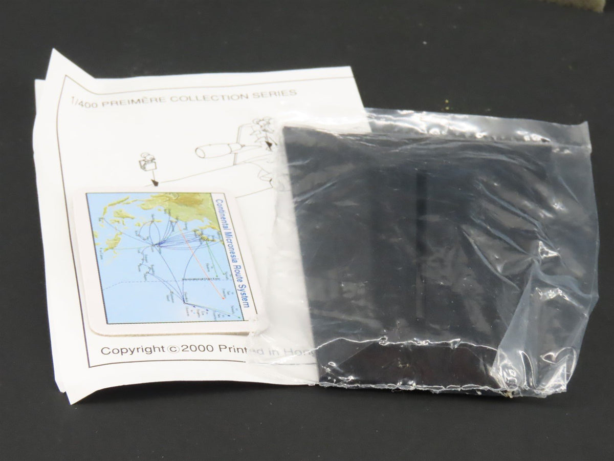 1:400 Dragon Wings 55168B Die-Cast Continental Micronesia DC-10 Aircraft N68043