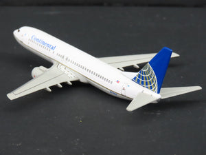 1:400 Scale Dragon Wings 55229-03 Die-Cast Continental Boeing B737-824 Aircraft