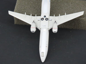 1:400 Scale Dragon Wings 55229-03 Die-Cast Continental Boeing B737-824 Aircraft