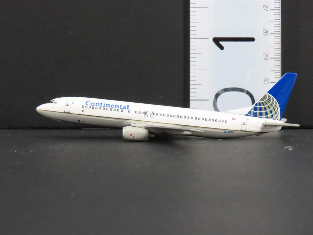 1:400 Scale Dragon Wings 55229-03 Die-Cast Continental Boeing B737-824 Aircraft
