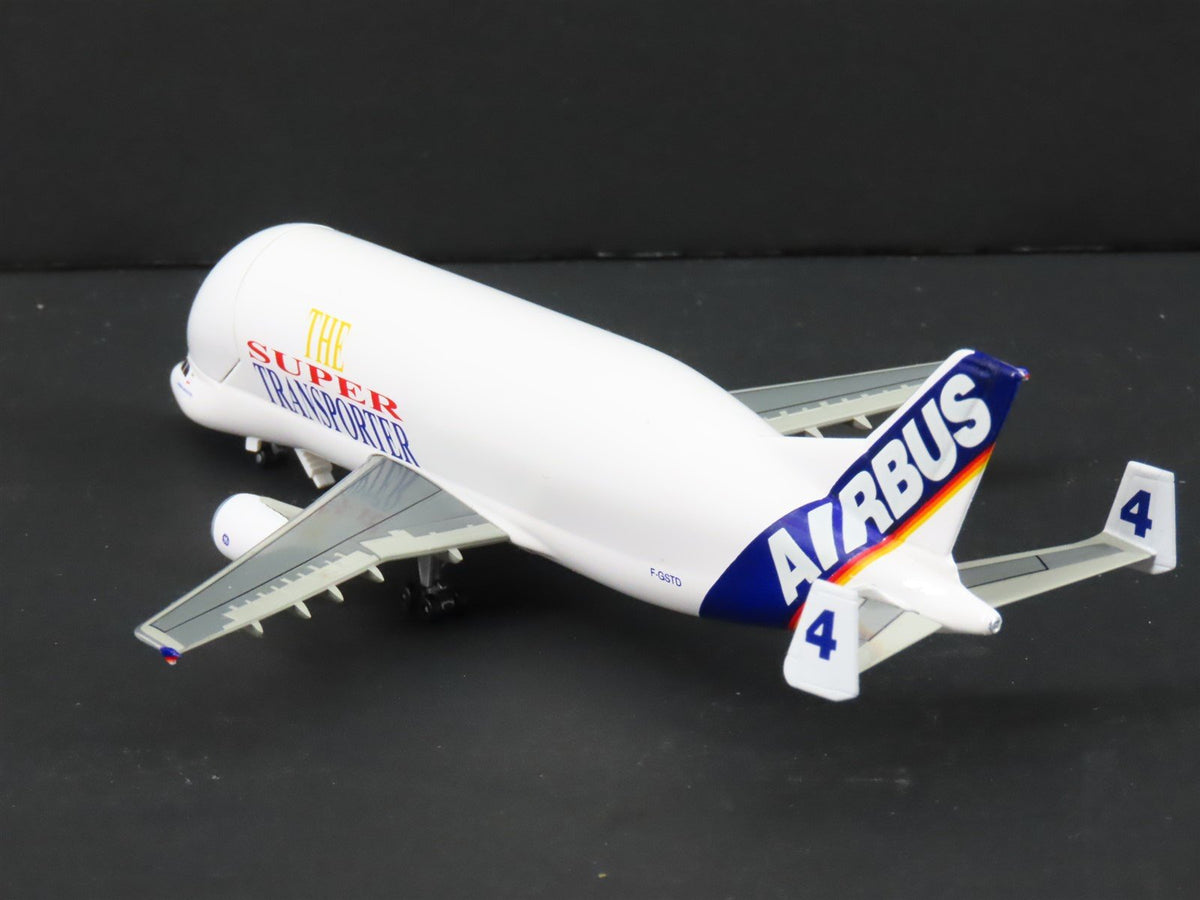 1:400 Dragon Wings 55202-03 Die-Cast Super Transporter Airbus A300-608 Aircraft