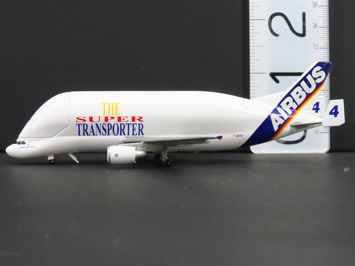 1:400 Dragon Wings 55202-03 Die-Cast Super Transporter Airbus A300-608 Aircraft