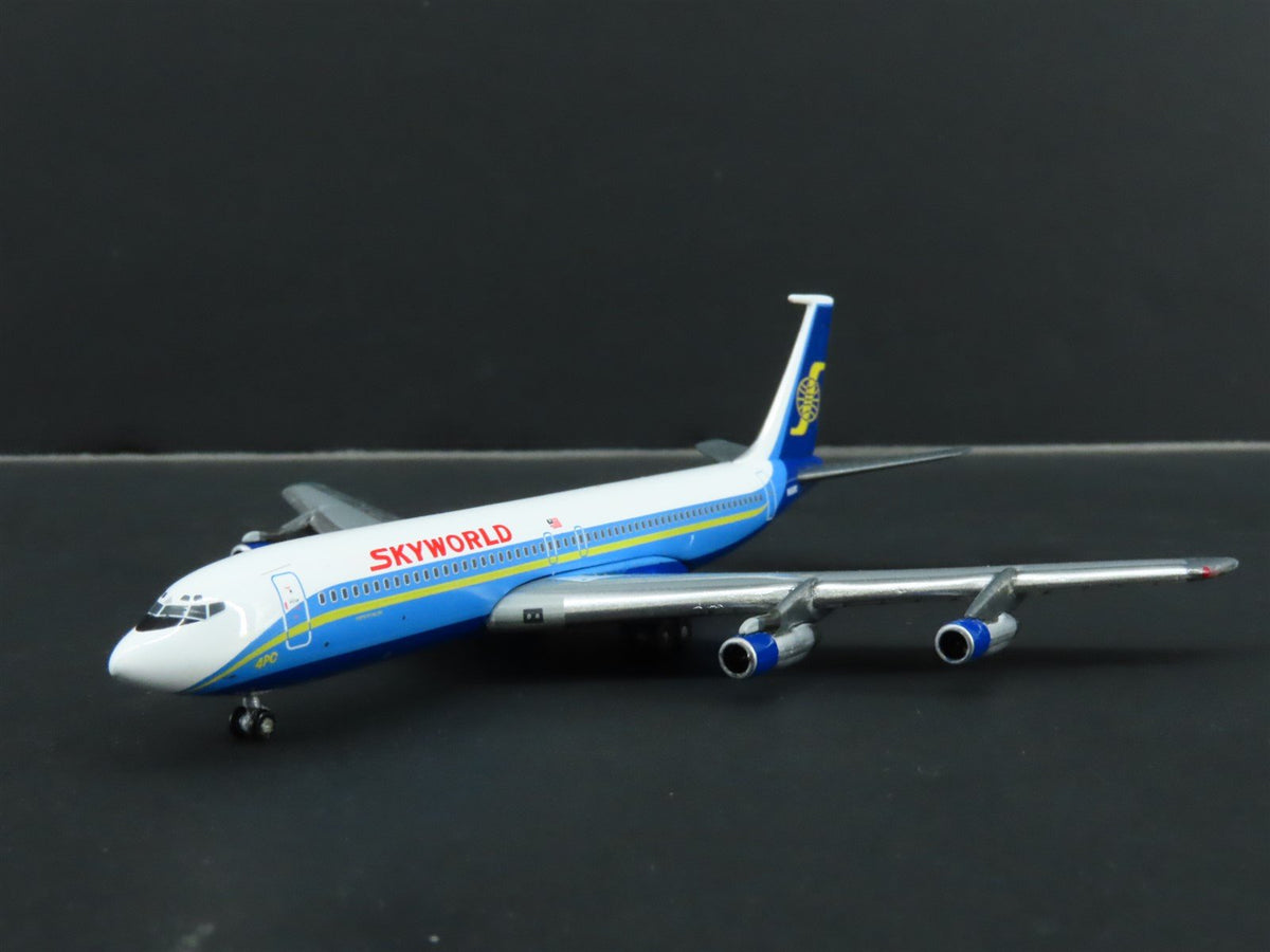 1:400 Gemini Jets GSPOC012 Die-Cast Skyworld Boeing 707-320C Airliner N454PC
