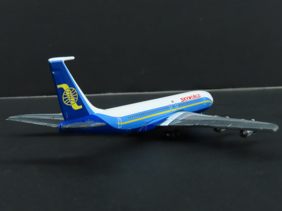 1:400 Gemini Jets GSPOC012 Die-Cast Skyworld Boeing 707-320C Airliner N454PC