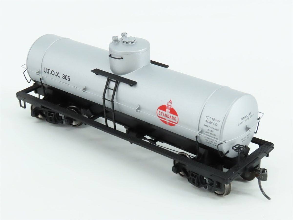 HO Scale Red Caboose RR-33051-07 UTOX Standard Oil Single Dome Tank Car #305