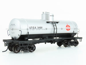 HO Scale Red Caboose RR-33051-06 UTOX Standard Oil Single Dome Tank Car #24581