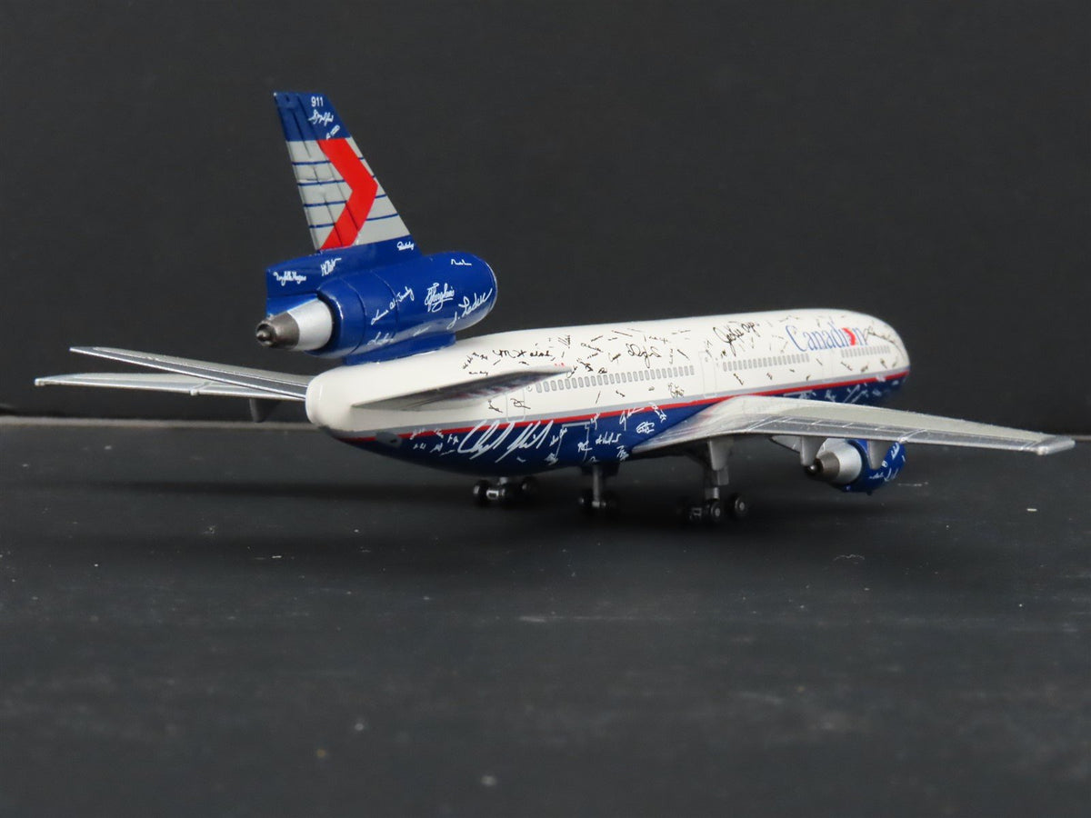 1:400 Dragon Wings 55180 Diecast Spirit of Canadian Signatures DC-10-30 Aircraft