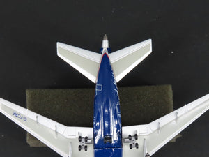 1:400 Dragon Wings 55180 Diecast Spirit of Canadian Signatures DC-10-30 Aircraft
