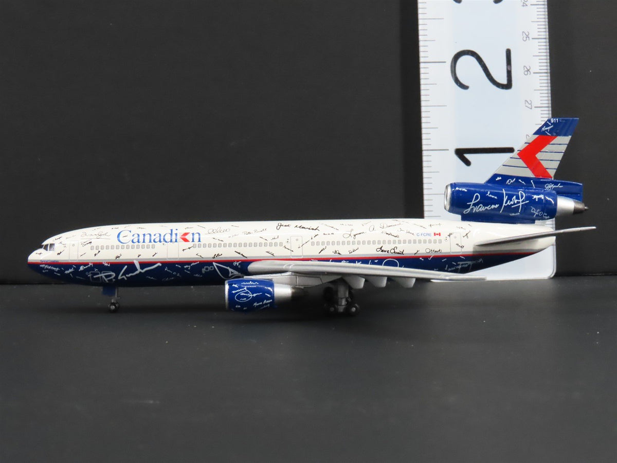 1:400 Dragon Wings 55180 Diecast Spirit of Canadian Signatures DC-10-30 Aircraft