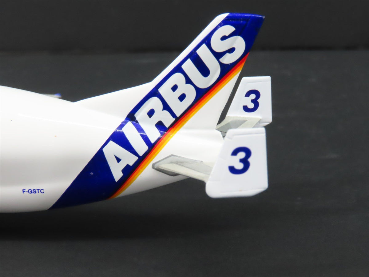 1:400 Dragon Wings 55203 Die-Cast Super Transporter Airbus A300-608 Aircraft
