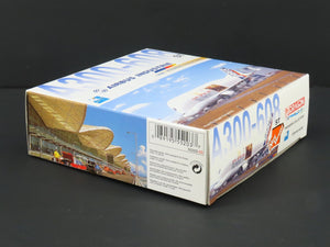 1:400 Dragon Wings 55203 Die-Cast Super Transporter Airbus A300-608 Aircraft