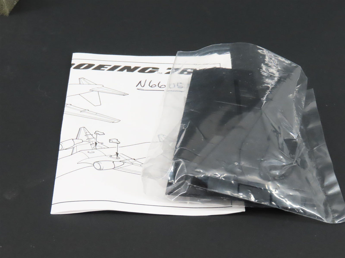 1:400 Scale Dragon Wings 55211 Die-Cast Continental Boeing B767-424 Aircraft